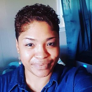 Meet your Posher, Ramona